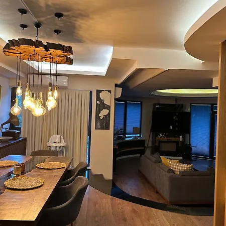 Lıv Villa *